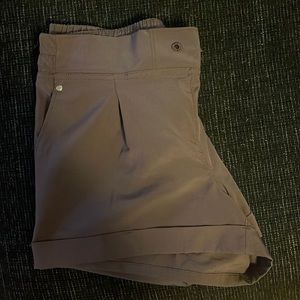 Linen shorts